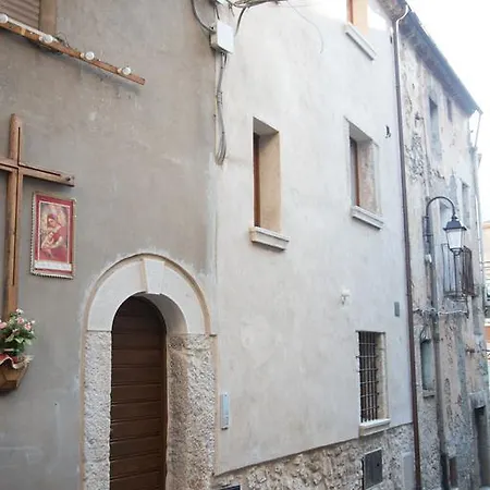 Valle Degli Ulivi Bed & Breakfast *