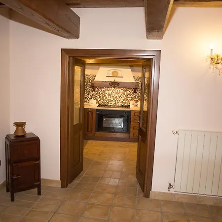 Valle Degli Ulivi Bed & Breakfast *